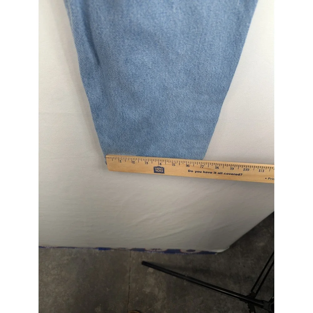 Wrangler Premium Quality Mens 33x30 Light Wash Straight Leg Cotton Jeans Blue